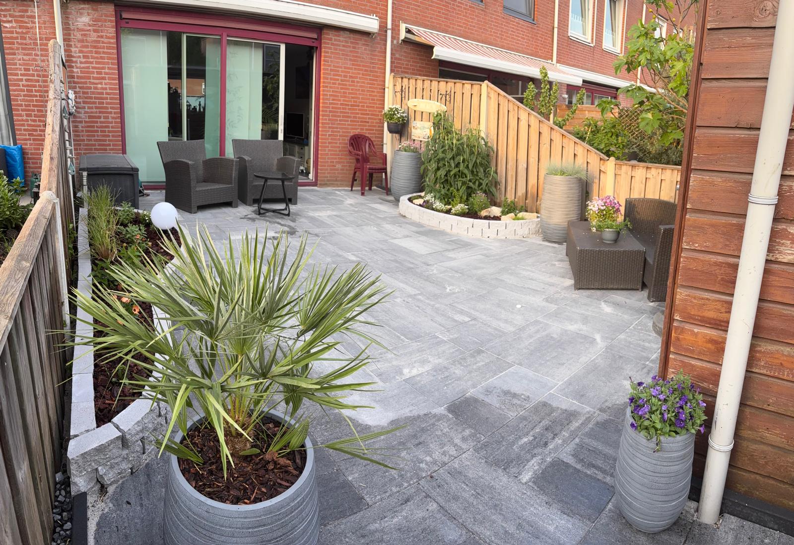 Afbeelding van project Achtertuin renovatie in Hoogvliet