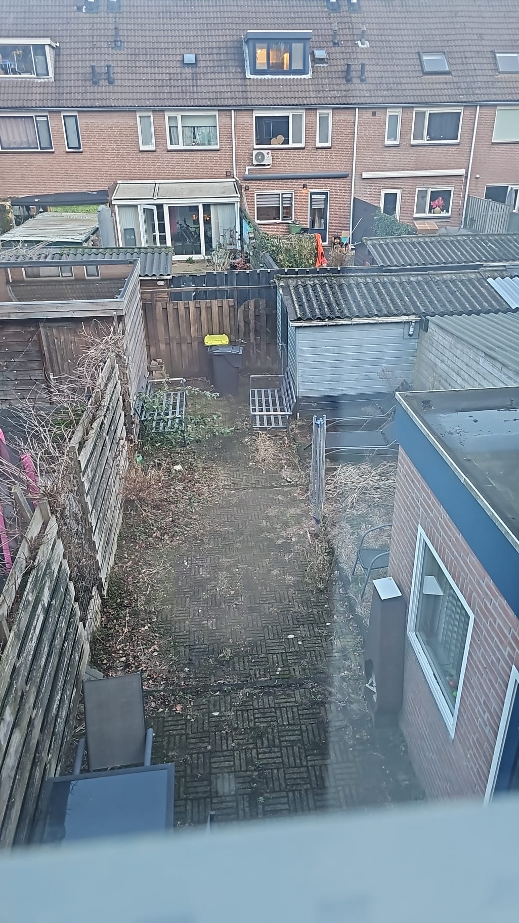 Afbeelding van project Van verwaarloosd naar verfijnd: complete tuinmetamorfose